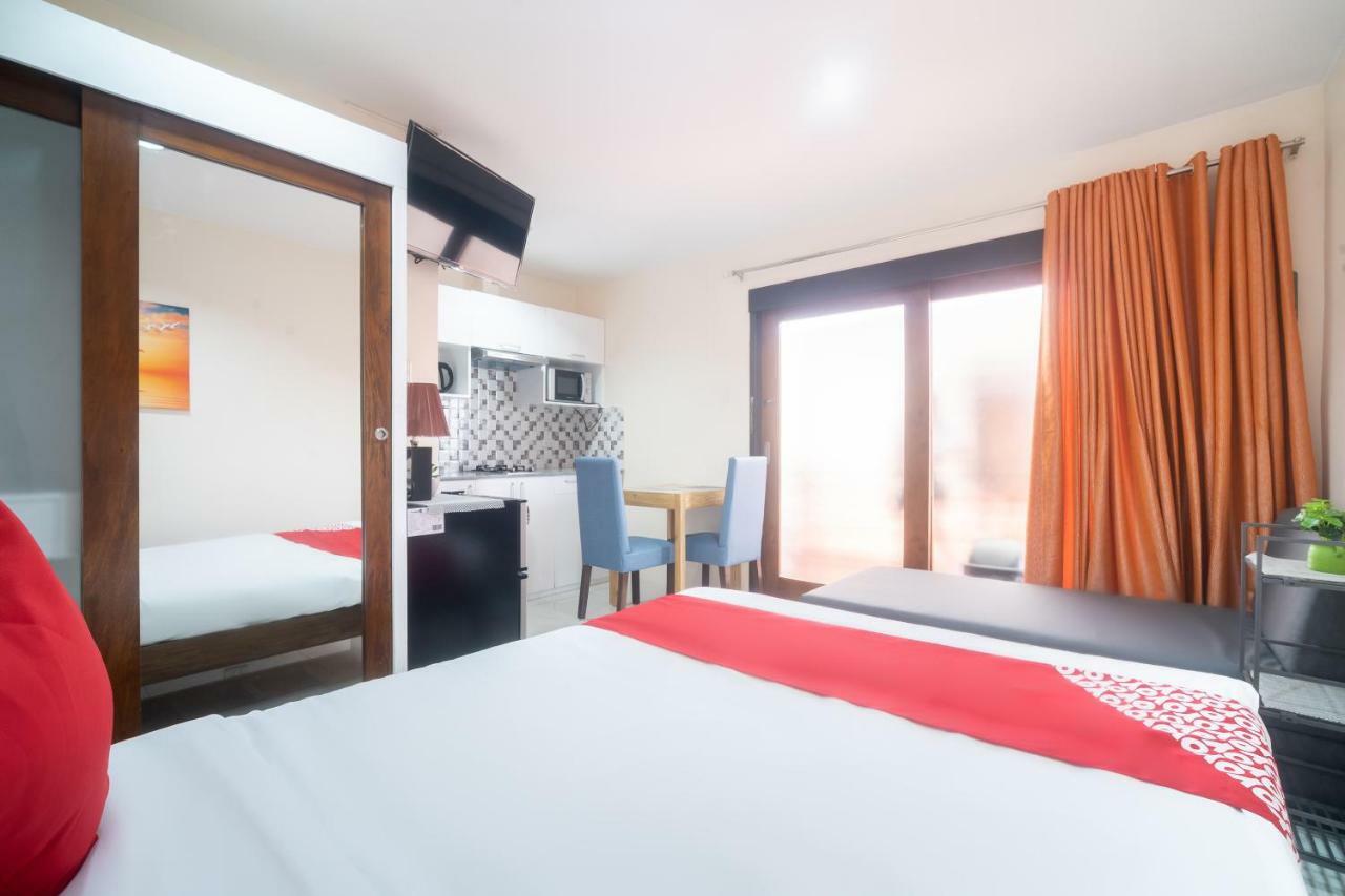 Oyo 199 Solange Apartelle ダバオ　シティ エクステリア 写真